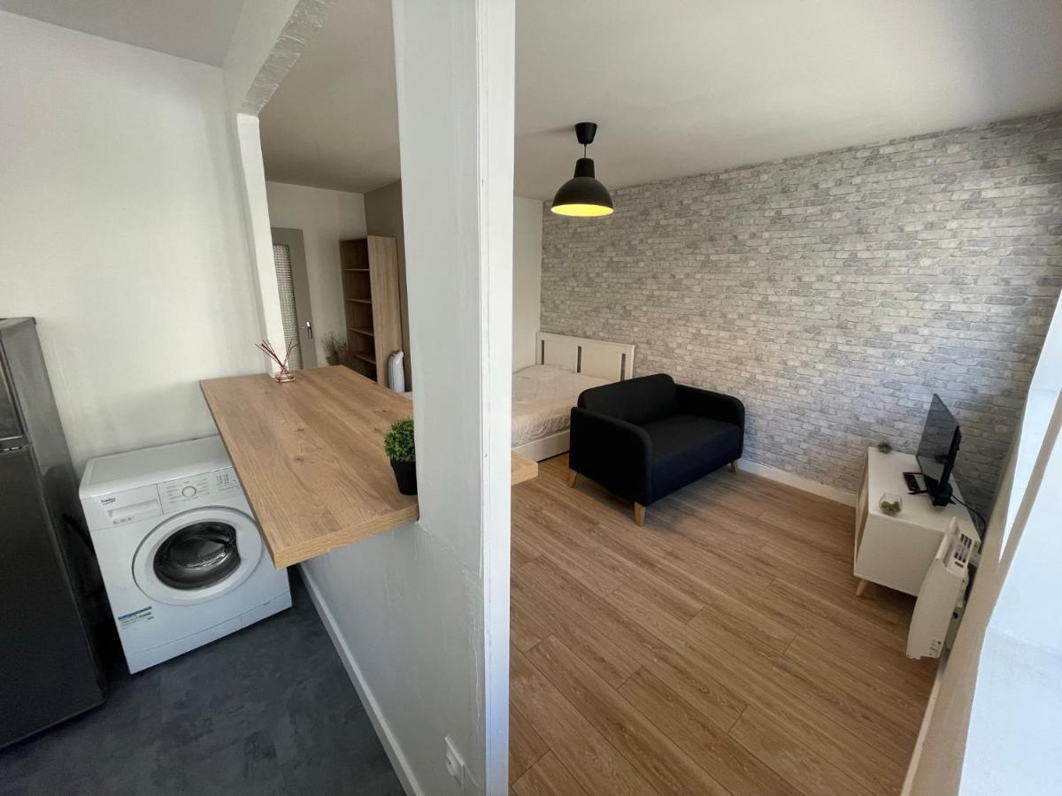 Appartement Studio&Parking privé Centre Orléans tram au pied Extérieur photo